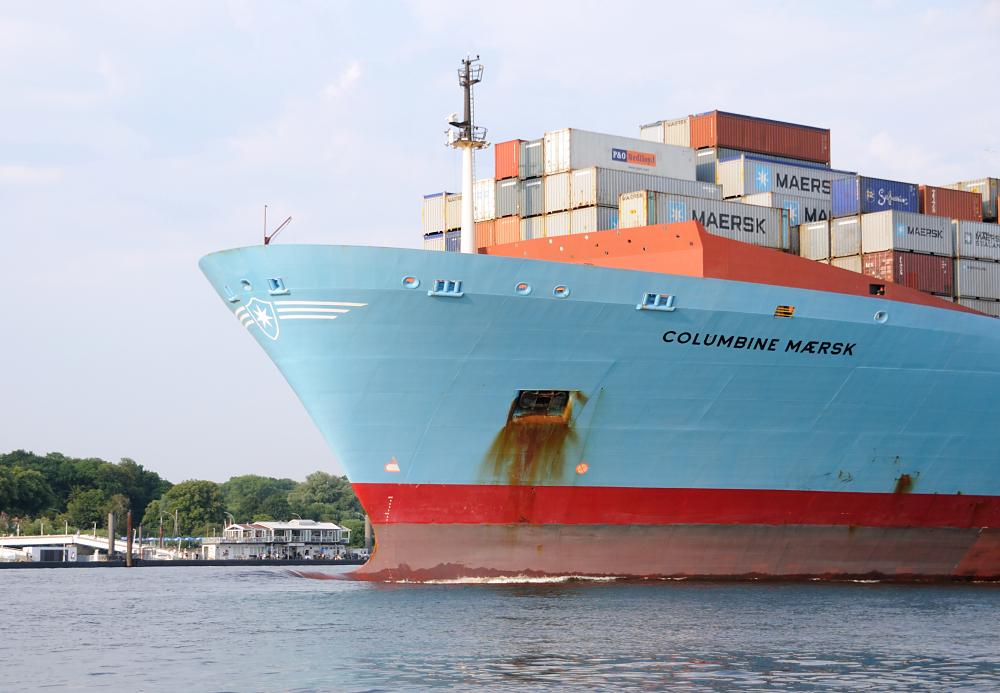 9669 Schiffsbug der COLUMBINE MAERSK vor Hamburg Teufelsbrueck | Schiffsbilder Hamburger Hafen - Schiffsverkehr Elbe
